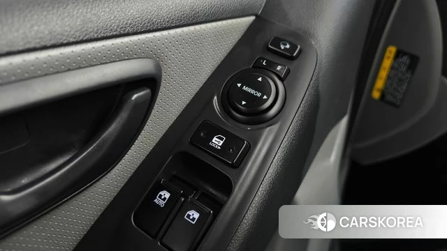 Hyundai The New Grand Starex id 4550886 из Кореи 20