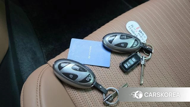 Hyundai Grandeur (GN7) id 4395407 из Кореи 20