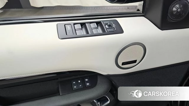 Land Rover Discovery 5 id 4539866 из Кореи 20