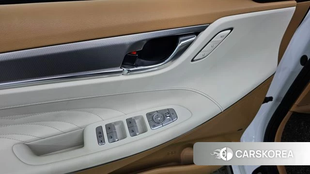Hyundai The New Grandeur IG Hybrid id 4429419 из Кореи 20