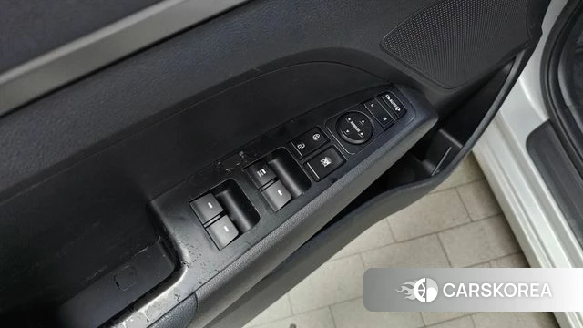 Hyundai Avante AD id 4357091 из Кореи 20