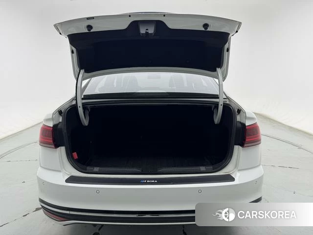 Volkswagen Bora id 4258581 из Китая 20