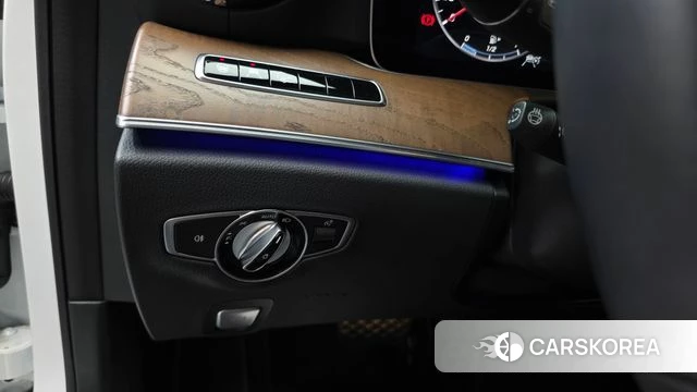 Mercedes-Benz E-Class W213 id 4794400 из Кореи 20