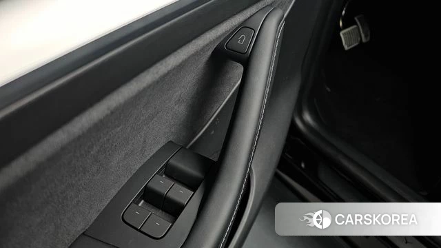 Tesla Model Y id 4505446 из Кореи 20