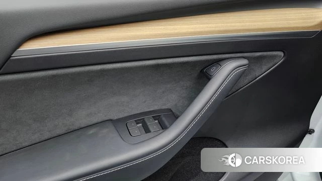 Tesla Model Y id 4442925 из Кореи 20