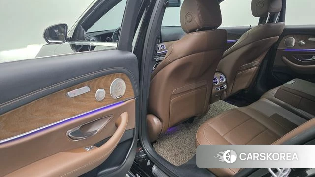 Mercedes-Benz E-Class W213 id 4482147 из Кореи 20