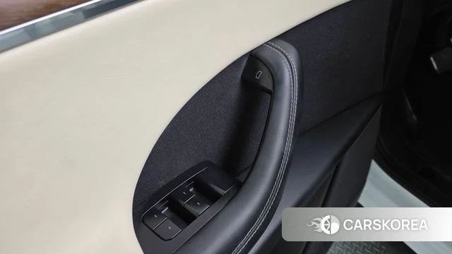 Tesla Model X id 4847937 из Кореи 20