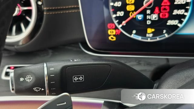 Mercedes-Benz E-Class W213 id 4604726 из Кореи 19