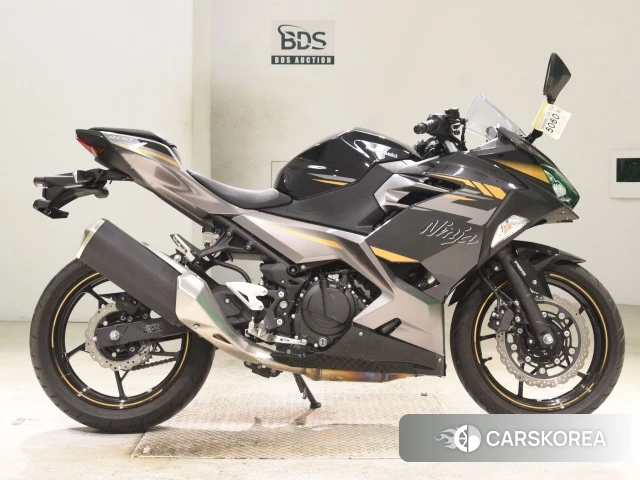 Проданный Kawasaki NINJA 400 2023 из Японии