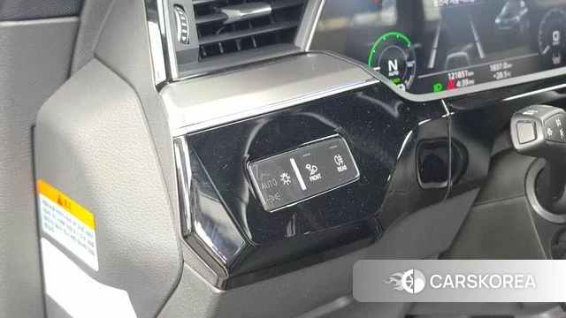Audi e-Tron id 4550348 из Кореи 20