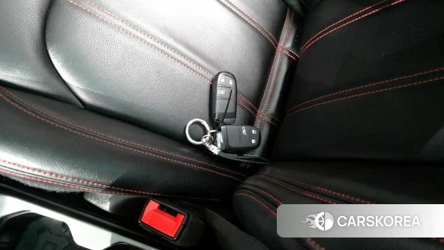 Jeep Renegade id 4281717 из Кореи 20