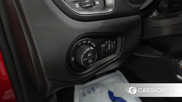 Jeep Renegade id 4694121 из Кореи 20