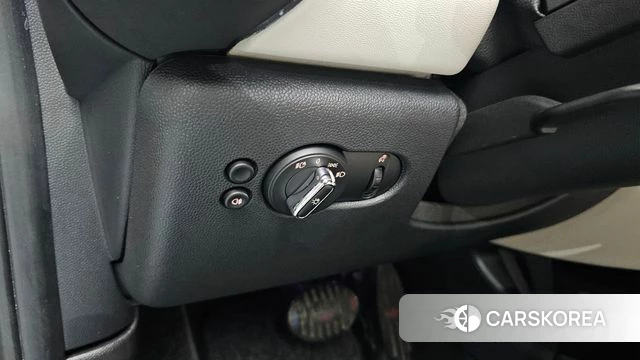 Mini Cooper S id 4243610 из Кореи 20