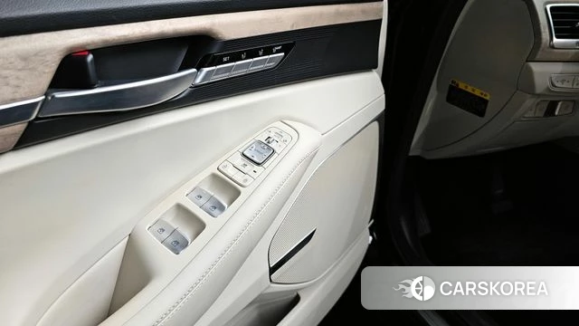 Genesis G90 id 4250437 из Кореи 20