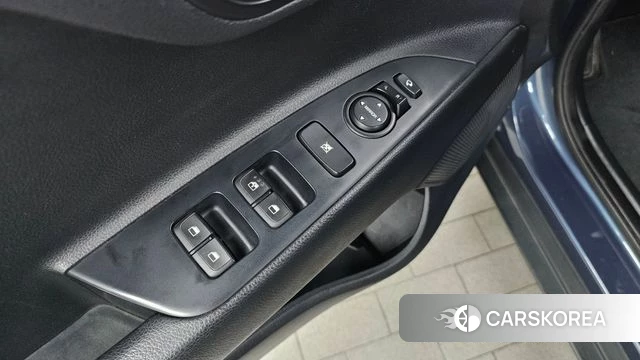 Kia Stonic id 4794758 из Кореи 20