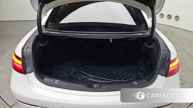 Mercedes-Benz E-Class W213 id 4245950 из Кореи 20