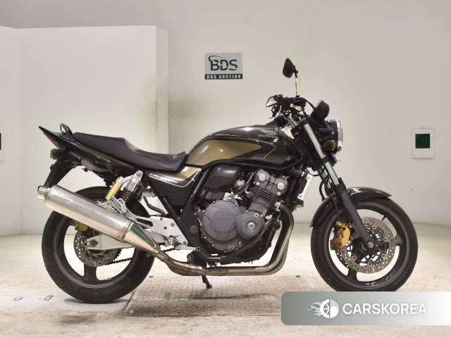 Проданный Honda CB400SF 2012 из Японии