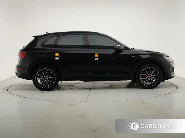 Audi Q5L id 4256993 из Китая 20