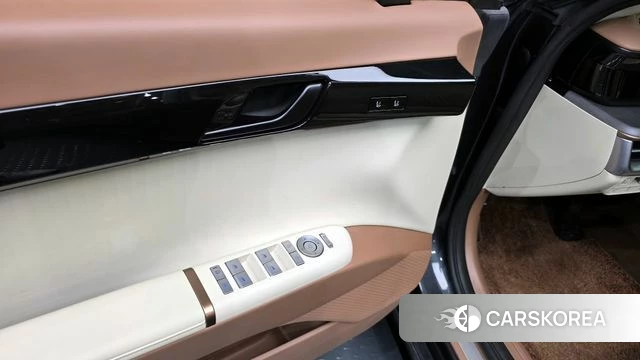 Hyundai Grandeur Hybrid (GN7) id 4186225 из Кореи 20