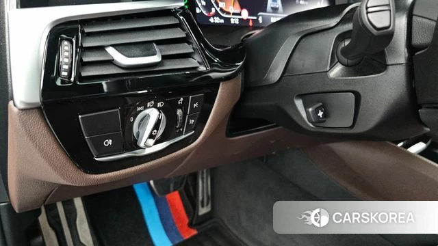 BMW 5 Series (G30) id 4778870 из Кореи 20