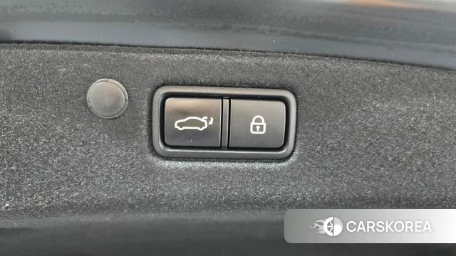 Hyundai The New Grandeur IG Hybrid id 4424015 из Кореи 20