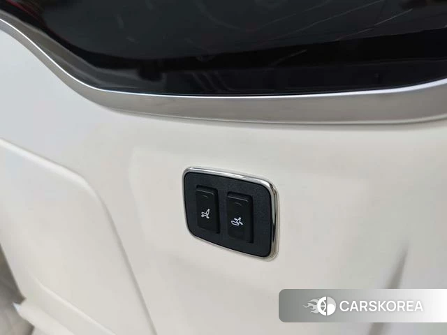 Mercedes-Benz V-class id 4275539 из Китая 20