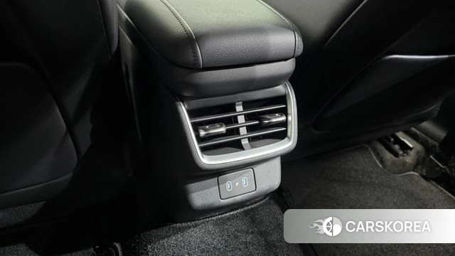 Hyundai Grandeur (GN7) id 4561128 из Кореи 20