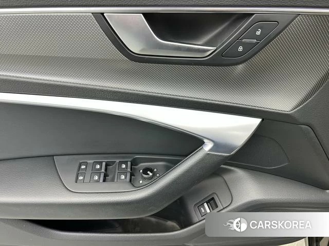 Audi A6L id 4259198 из Китая 20