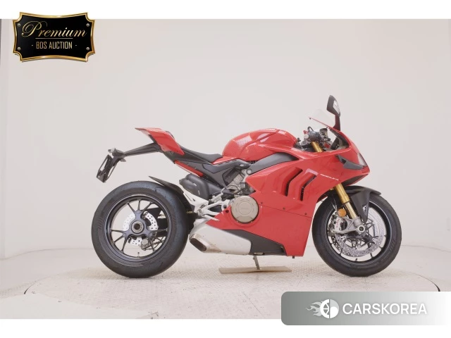 Ducati PANIGALE V4 S id 4191853 из Японии 20
