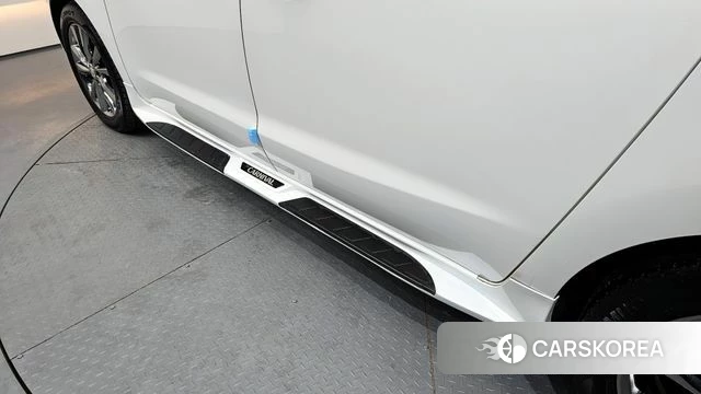 Kia The New Carnival id 4356531 из Кореи 20