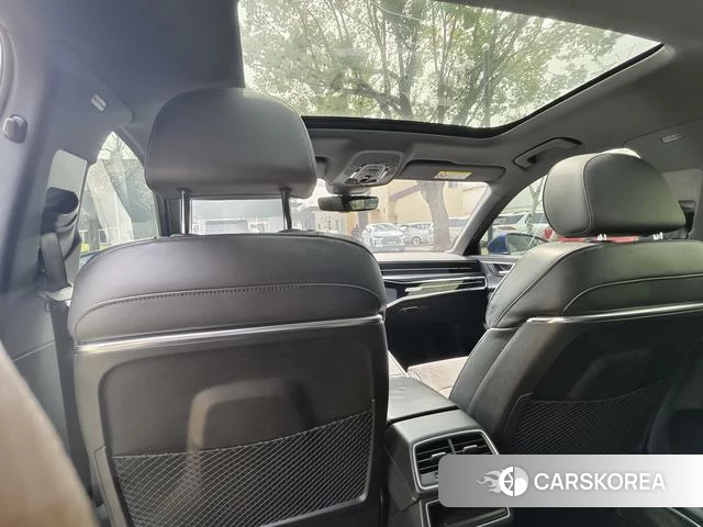 Audi A6L id 4272013 из Китая 20