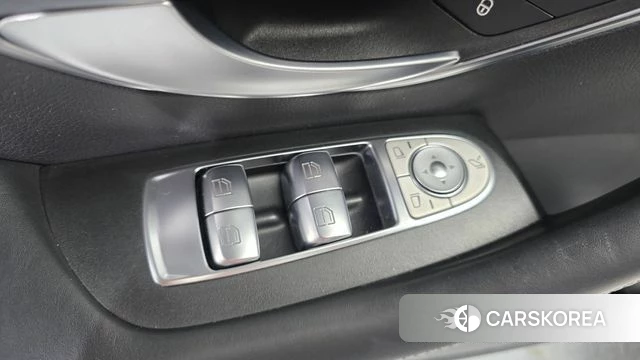 Mercedes-Benz E-Class W213 id 4619363 из Кореи 20