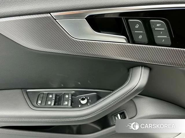 Audi A4L id 4259158 из Китая 20