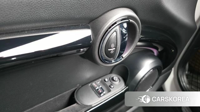 Mini Cooper Electric id 4443241 из Кореи 20
