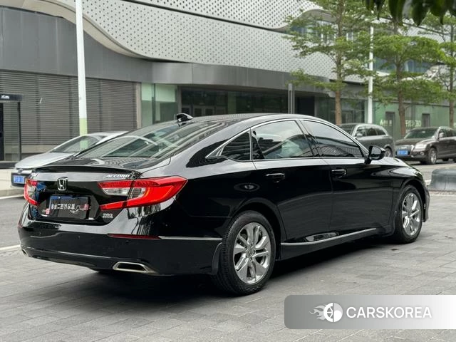 Honda Accord id 3857898 из Китая 20