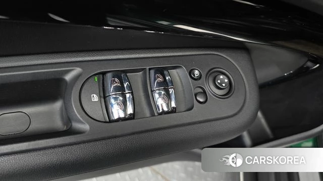 Mini Cooper D Clubman id 4770088 из Кореи 20