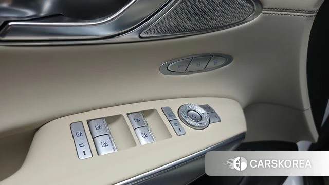 Genesis GV70 id 4835825 из Кореи 20