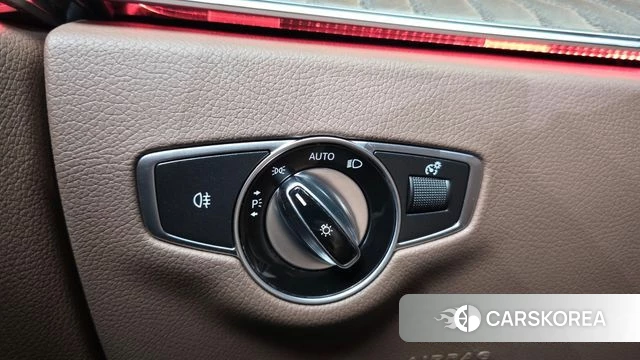 Mercedes-Benz E-Class W213 id 4636521 из Кореи 20