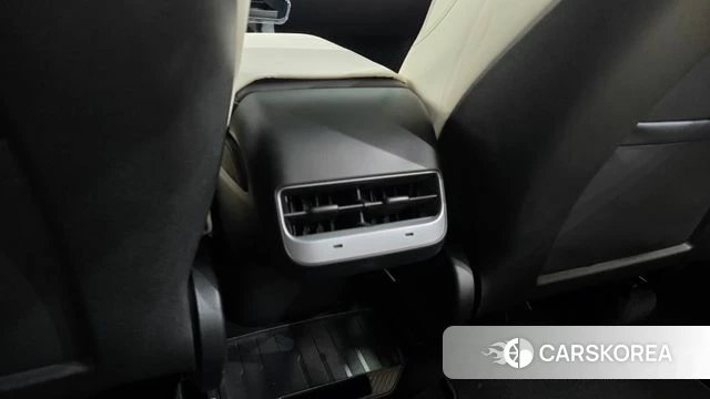 Tesla Model Y id 4670363 из Кореи 20