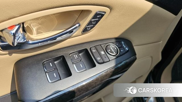 Kia The New Carnival id 4402992 из Кореи 20