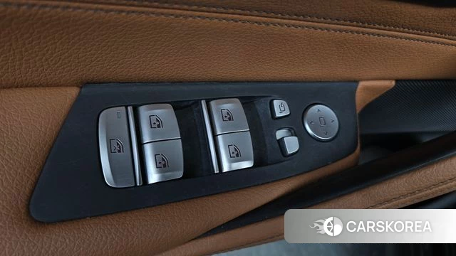 BMW 5 Series (G30) id 4692809 из Кореи 20