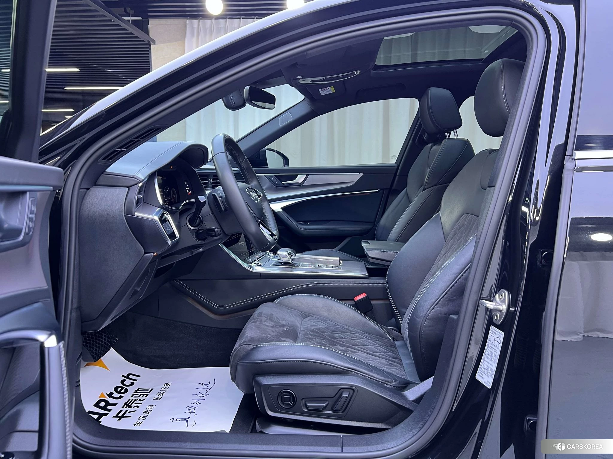 Audi A6L id 4461463 из Китая 20