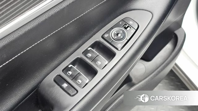 Hyundai Grandeur IG Hybrid id 4944001 из Кореи 20