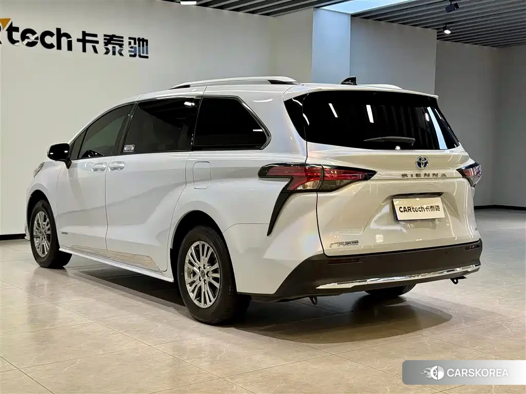 Toyota Sienna id 4599736 из Китая 20