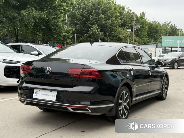 Volkswagen Magotan id 4394135 из Китая 20