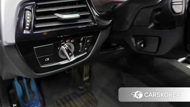 BMW 5 Series (G30) id 4701297 из Кореи 20