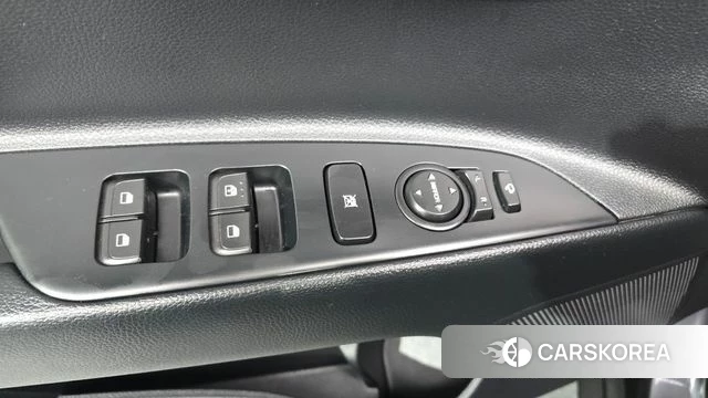 Kia Stonic id 4318272 из Кореи 20