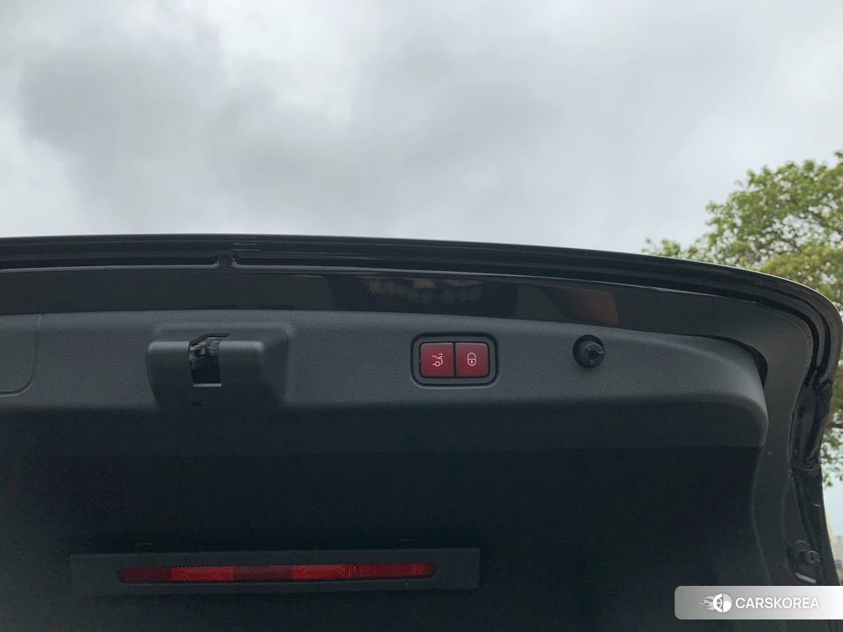 Mercedes-Benz E-Class id 4479543 из Китая 20