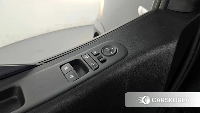 Hyundai Staria id 4481670 из Кореи 20