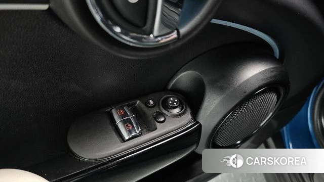 Mini Cooper Electric id 4534618 из Кореи 20